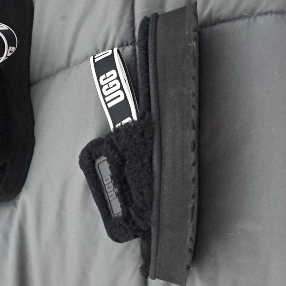 UGG Disco slides size 8 - Picture 2 of 2